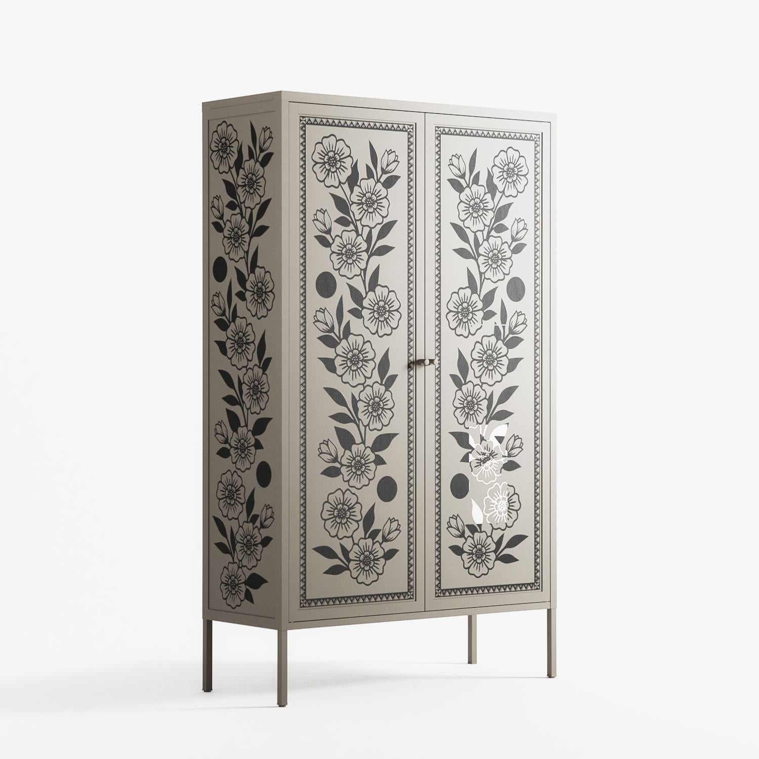 Barbed Bloom - Cabinet - Daphna Sebbane - Pebble - Overlay Metal