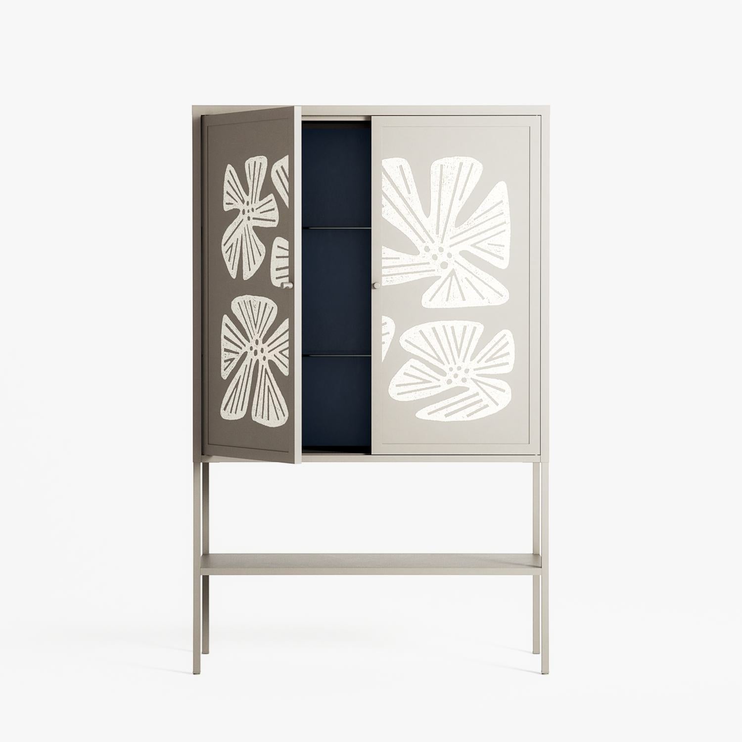 Blue Flower - Loft Cabinet - Magdalena Marchocka - Pebble - Overlay Metal