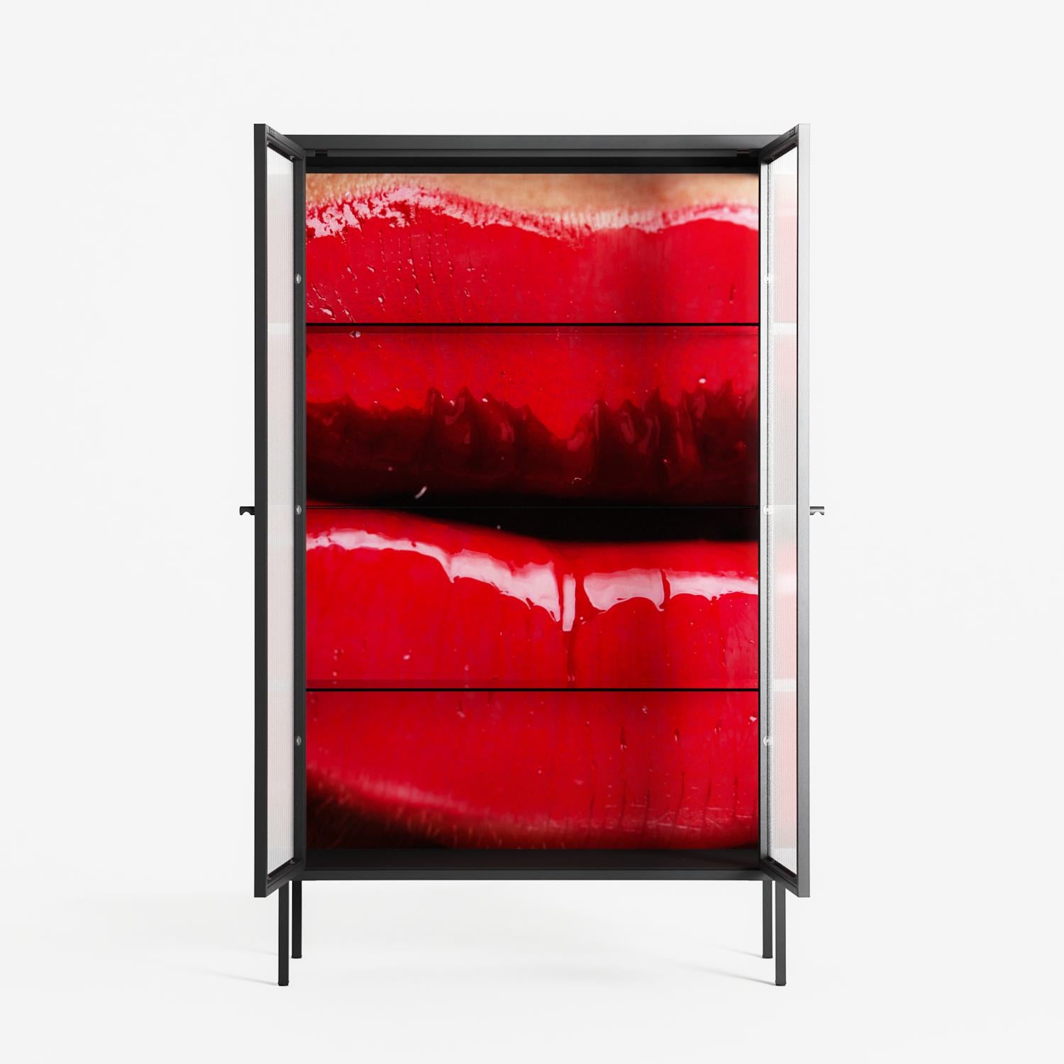 Squish - Cabinet - Nadia Ryder - Antracite - Reeded glass