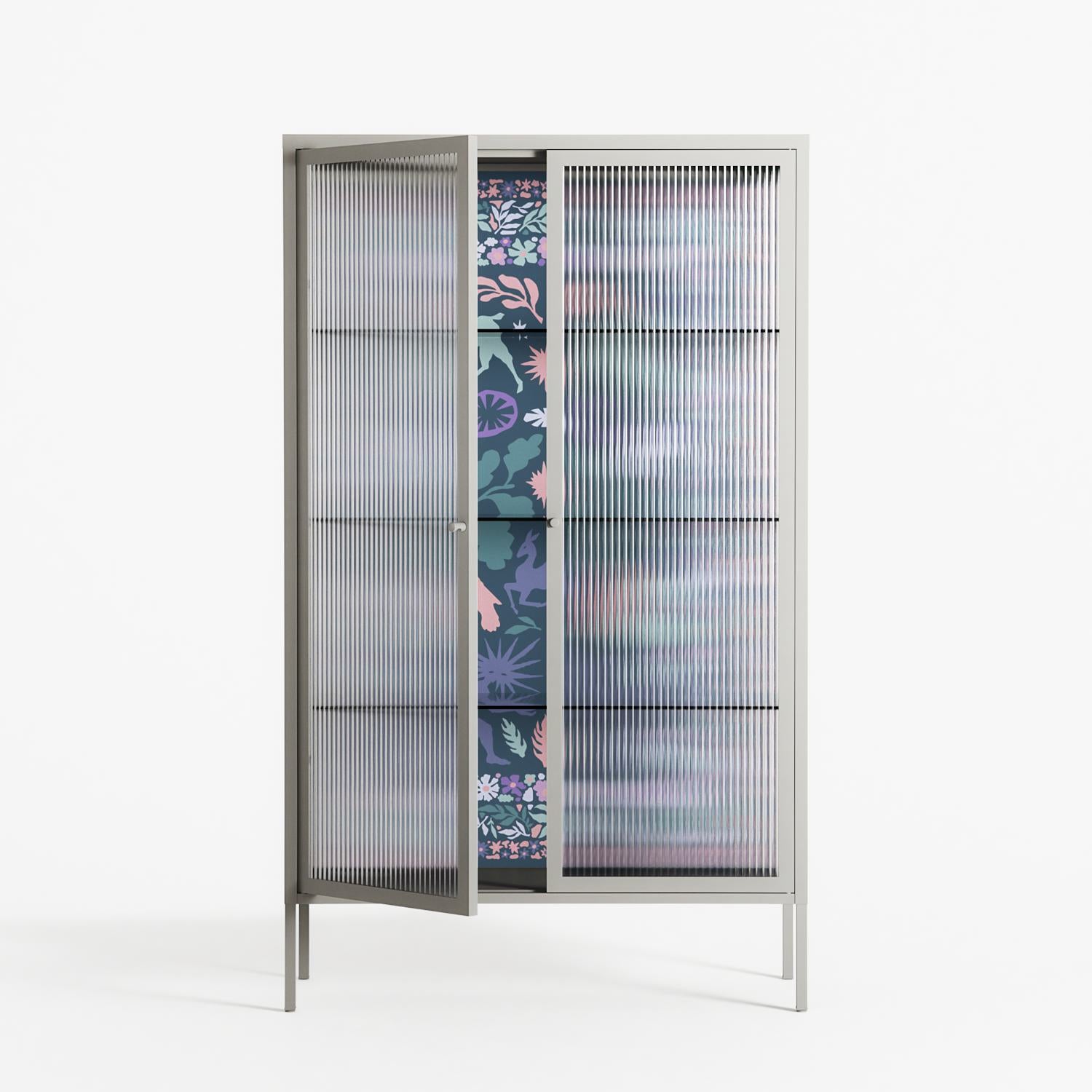 Sunbrother 2 - Cabinet - Nick Liefhebber - Chalk - Reeded glass