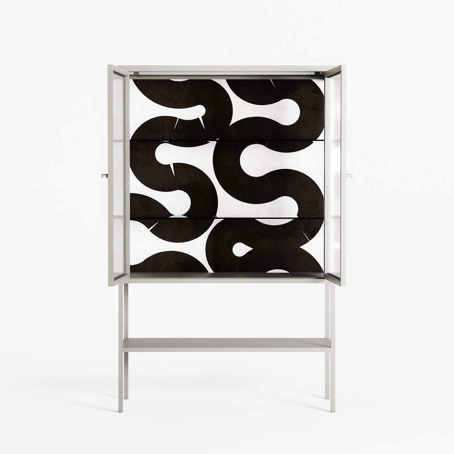 Black Waves - Loft Cabinet - Alexander Khabbazi - Chalk - Reeded glass