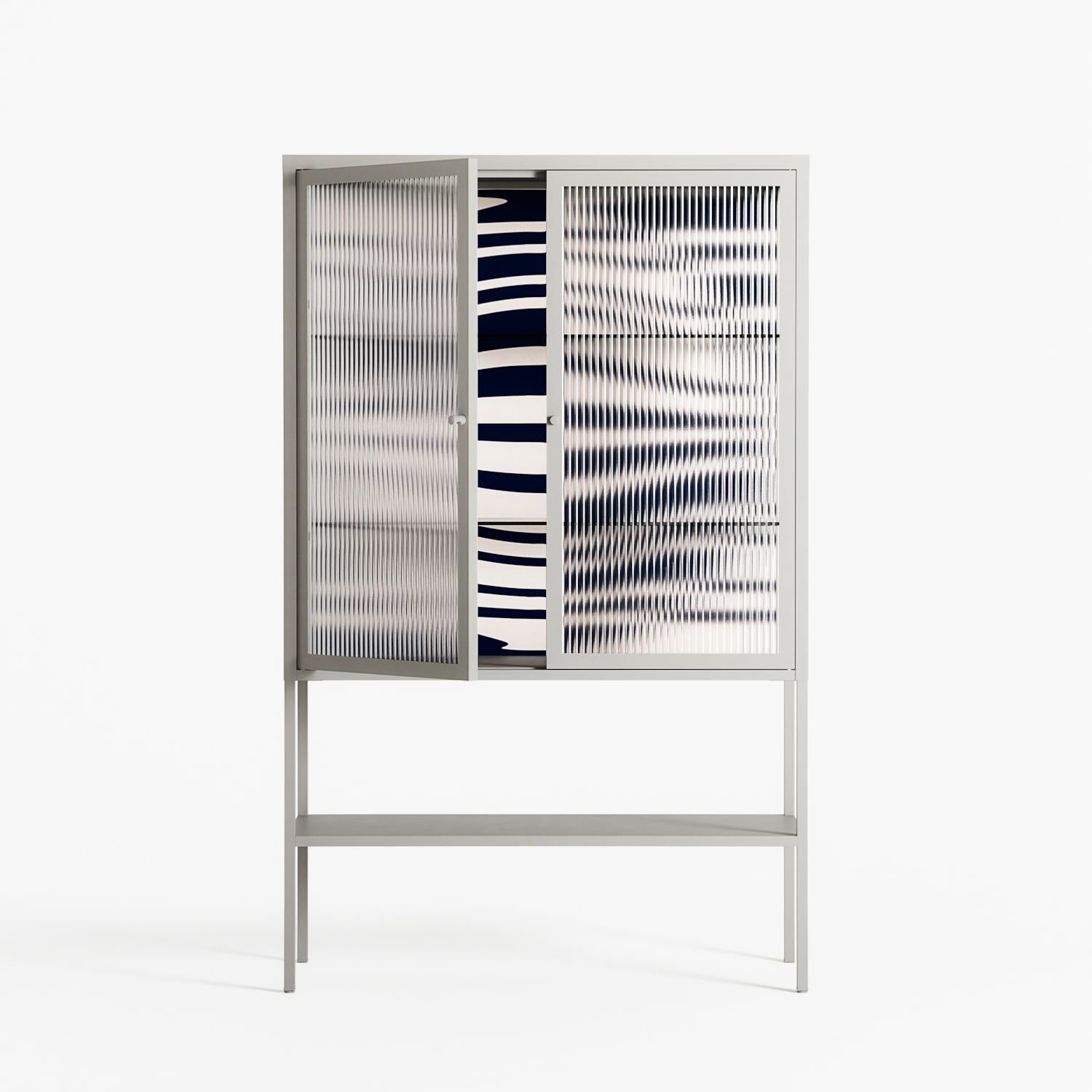Wave Lens - Loft Cabinet - Oluwasheyi Adebayo - Chalk - Reeded glass