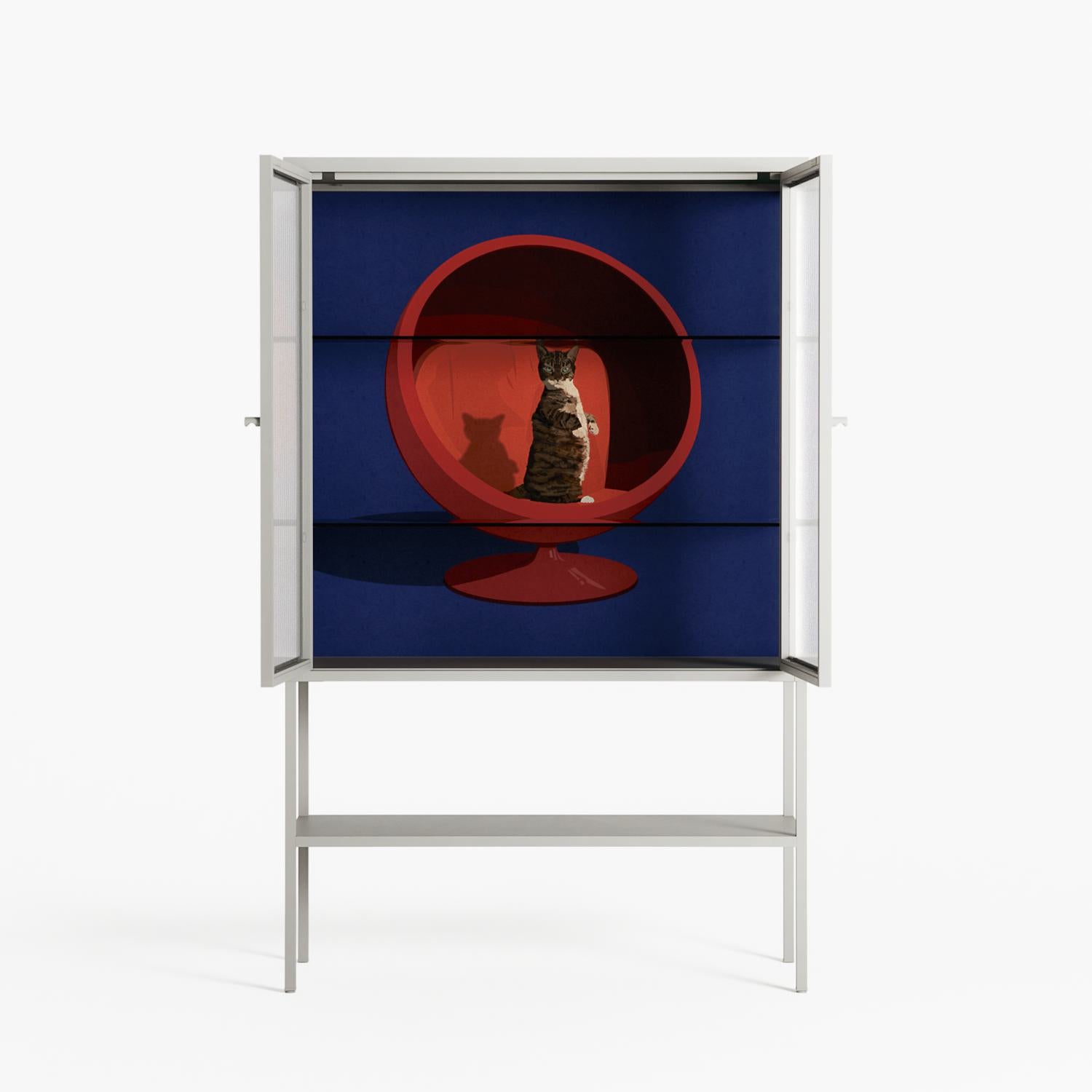 Cat in Chair C - Loft Cabinet - Kristin Eriksson - Chalk - Reeded glass