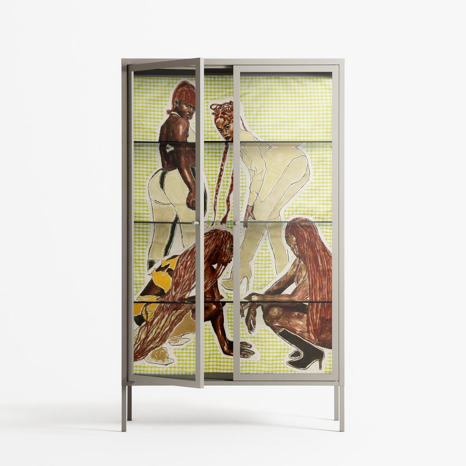 Can You Face It - Cabinet - Sophie Goudman-Peachey - Pebble - Clear glass