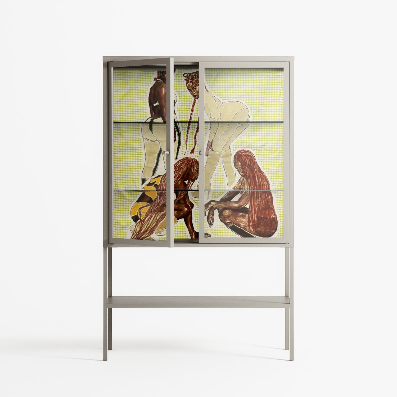 Can You Face It - Loft Cabinet - Sophie Goudman-Peachey - Pebble - Clear glass