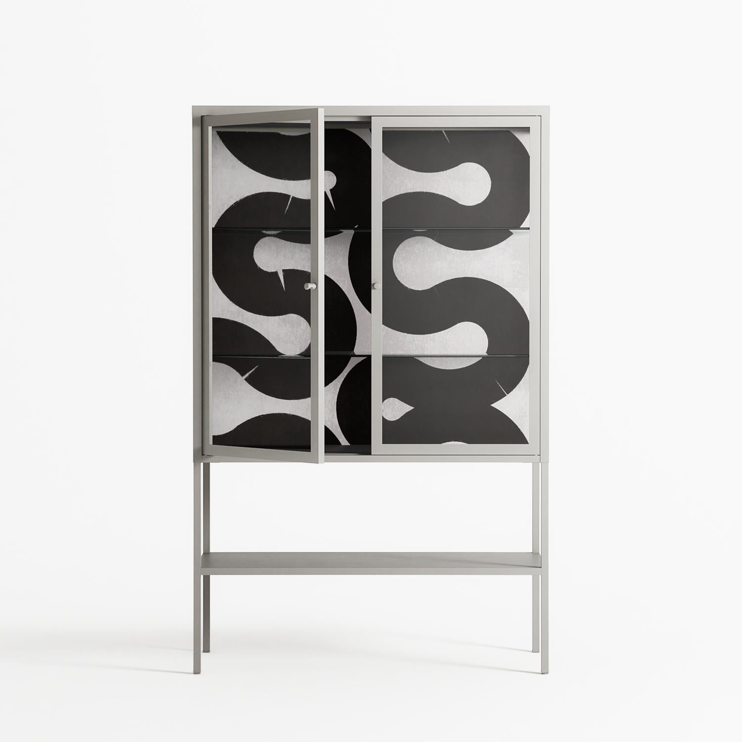 Black Waves - Loft Cabinet - Alexander Khabbazi - Chalk - Clear glass