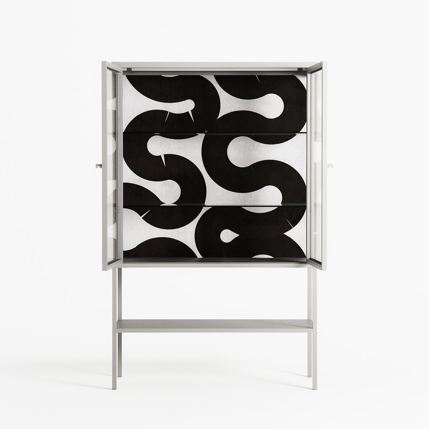 Black Waves - Loft Cabinet - Alexander Khabbazi - Chalk - Clear glass