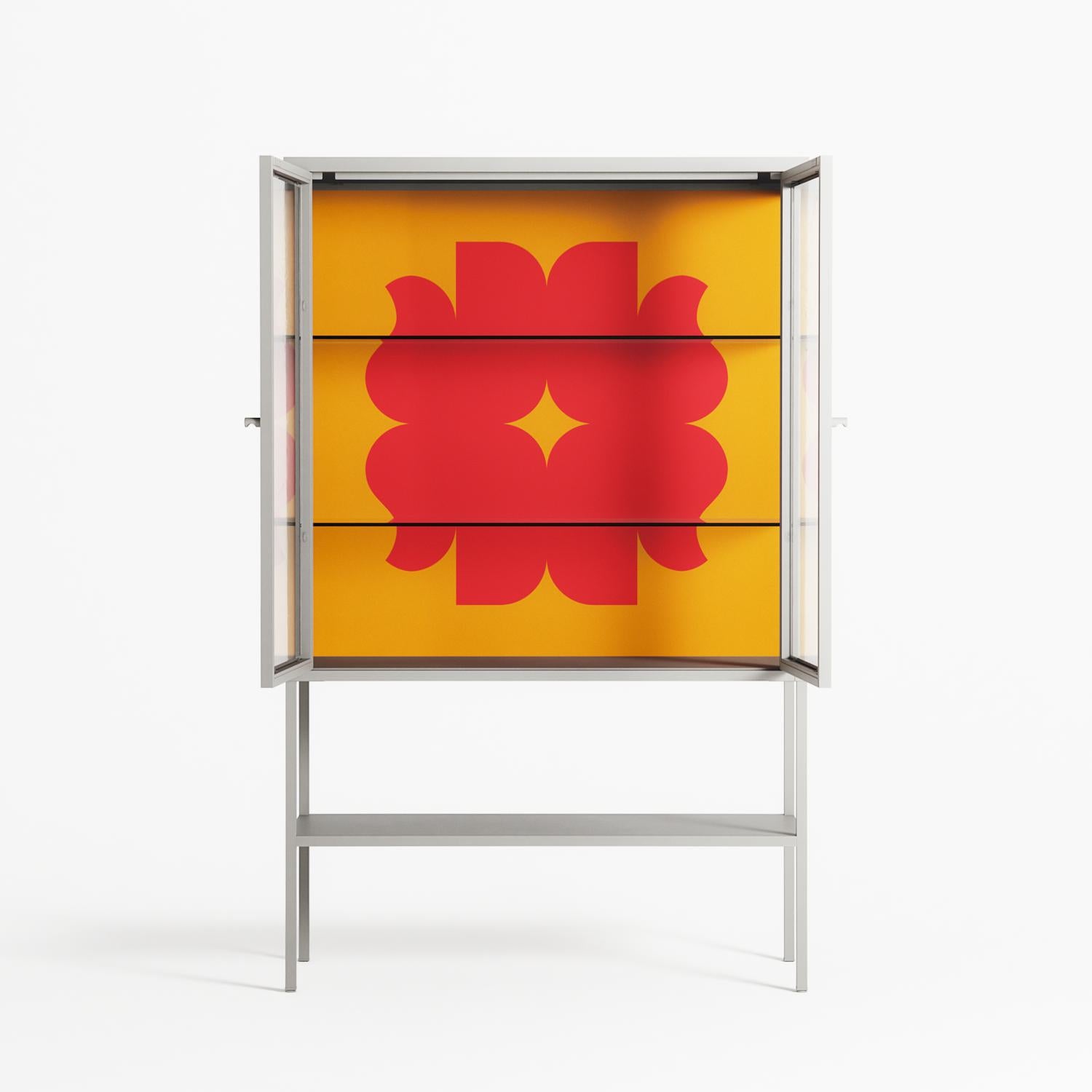 Phonix - Loft Cabinet - Linus Lohoff - Chalk - Clear glass