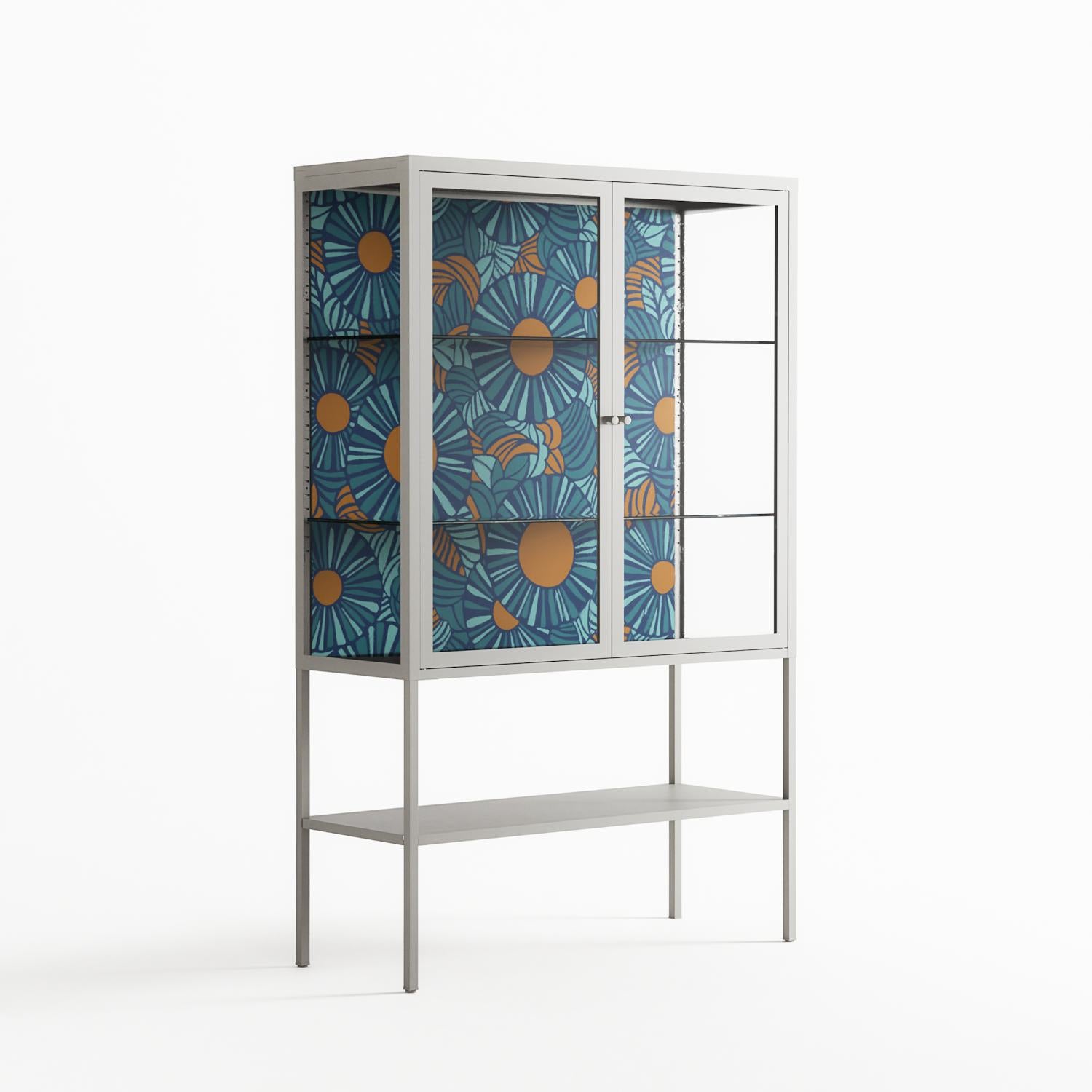 Bellis Bounty Blue - Loft Cabinet - Amy Suther - Chalk - Clear glass