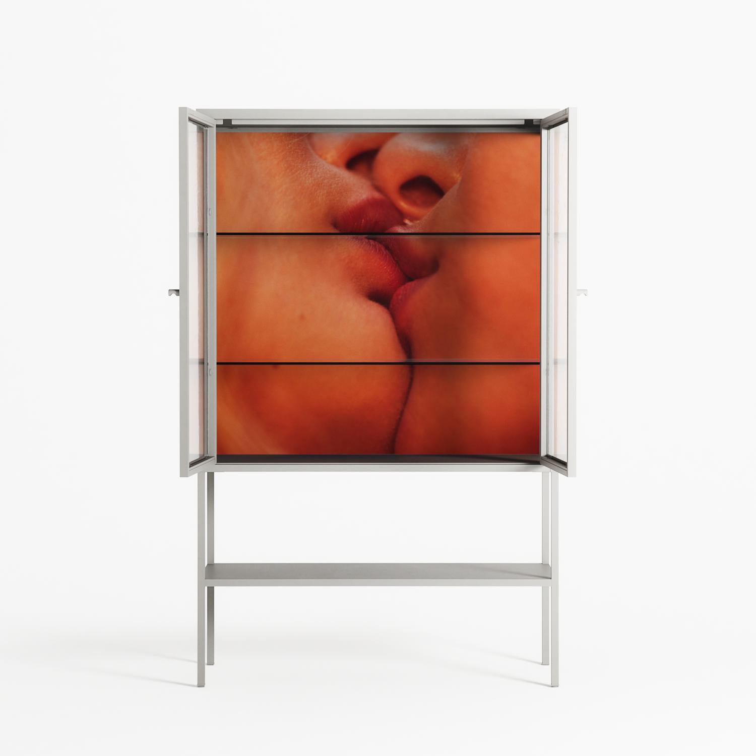 The Art Of Kissing - Loft Cabinet - Nadia Ryder - Chalk - Clear glass