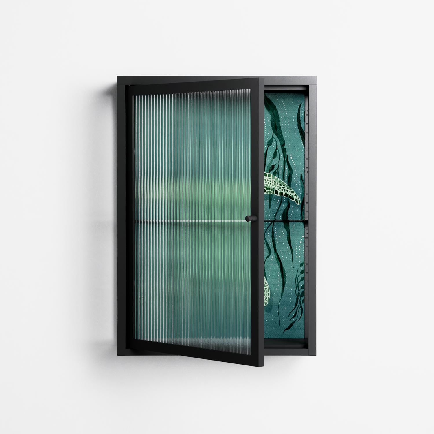 Turtle With Kelp - Wall Cabinet - Katie O’Shea - Antracite - Reeded glass