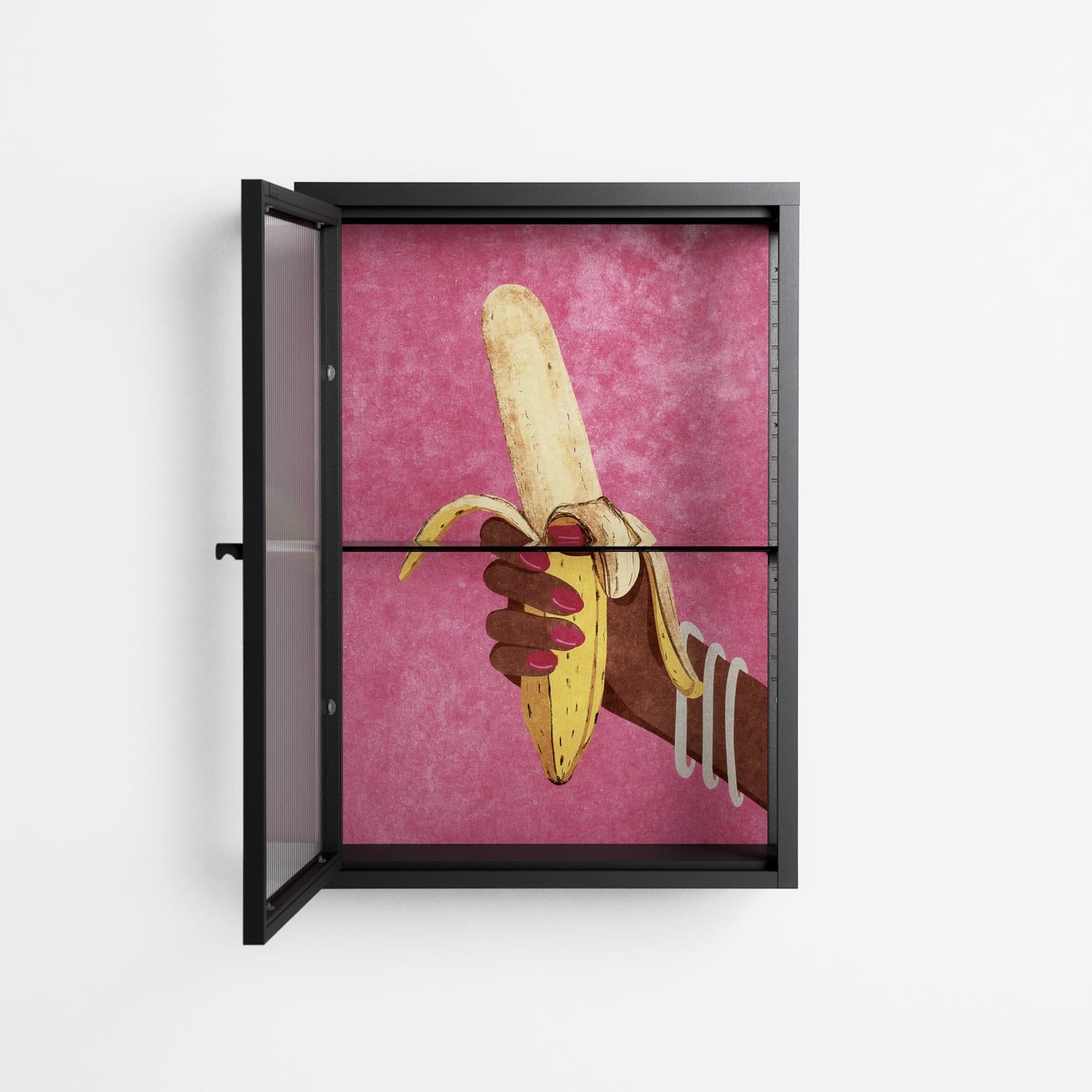 Banana - Wall Cabinet - Raissa Oltmanns - Antracite - Reeded glass
