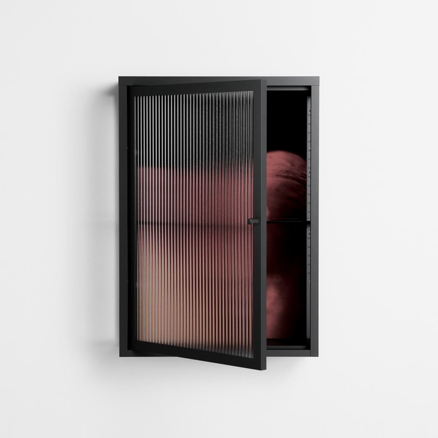 Red 3 - Wall Cabinet - Nadia Ryder - Antracite - Reeded glass