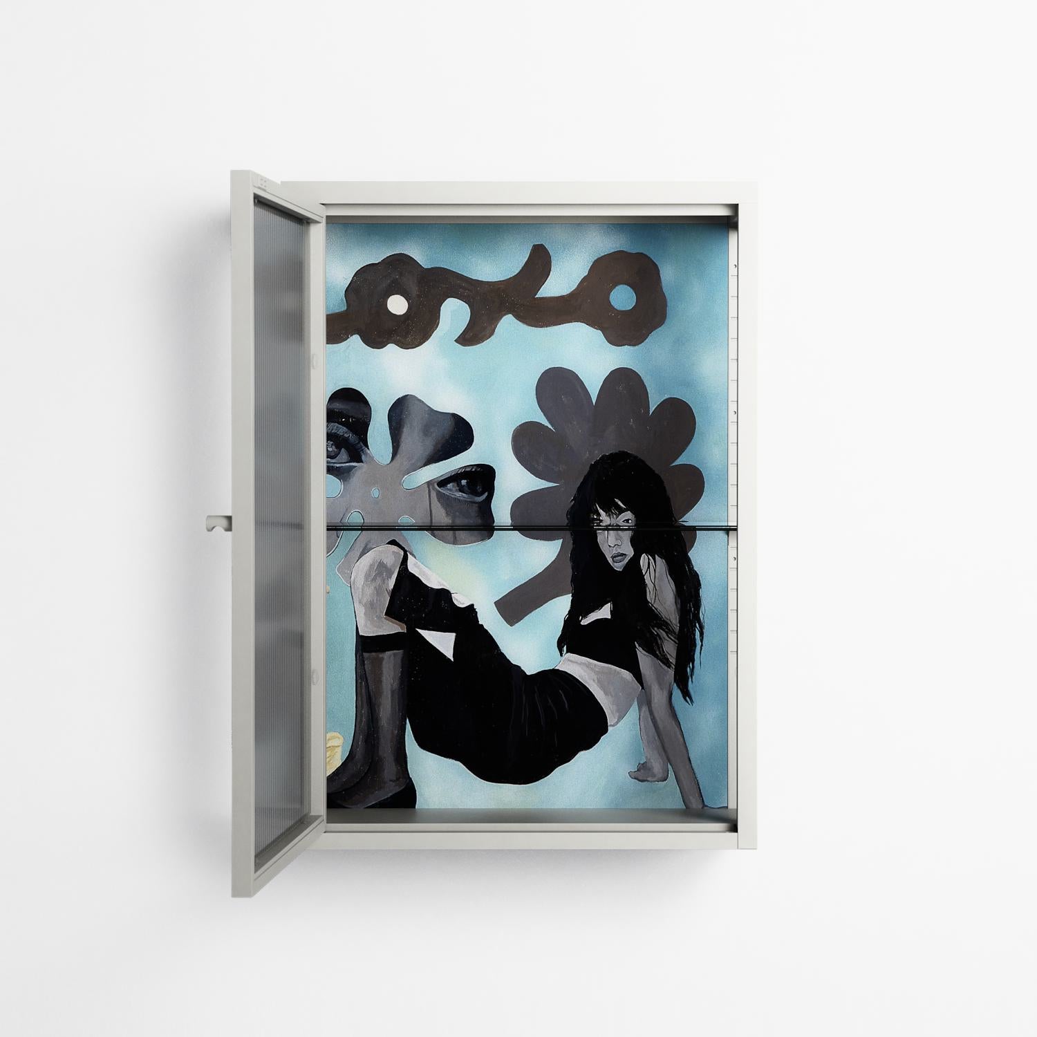 Day Dream - Wall Cabinet - Sophie Goudman-Peachey - Chalk - Reeded glass