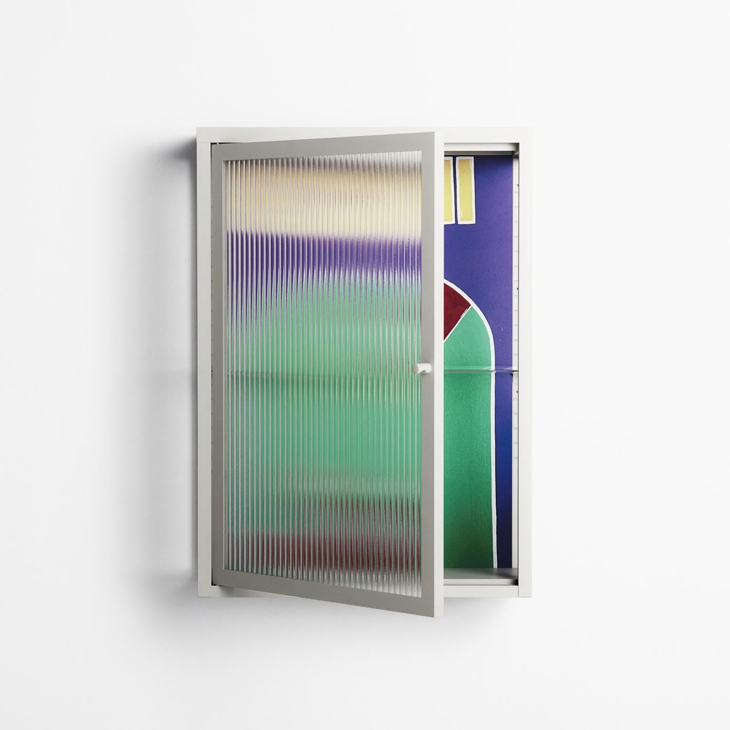 Negroni - Wall Cabinet - Mathilda Kienast - Chalk - Reeded glass