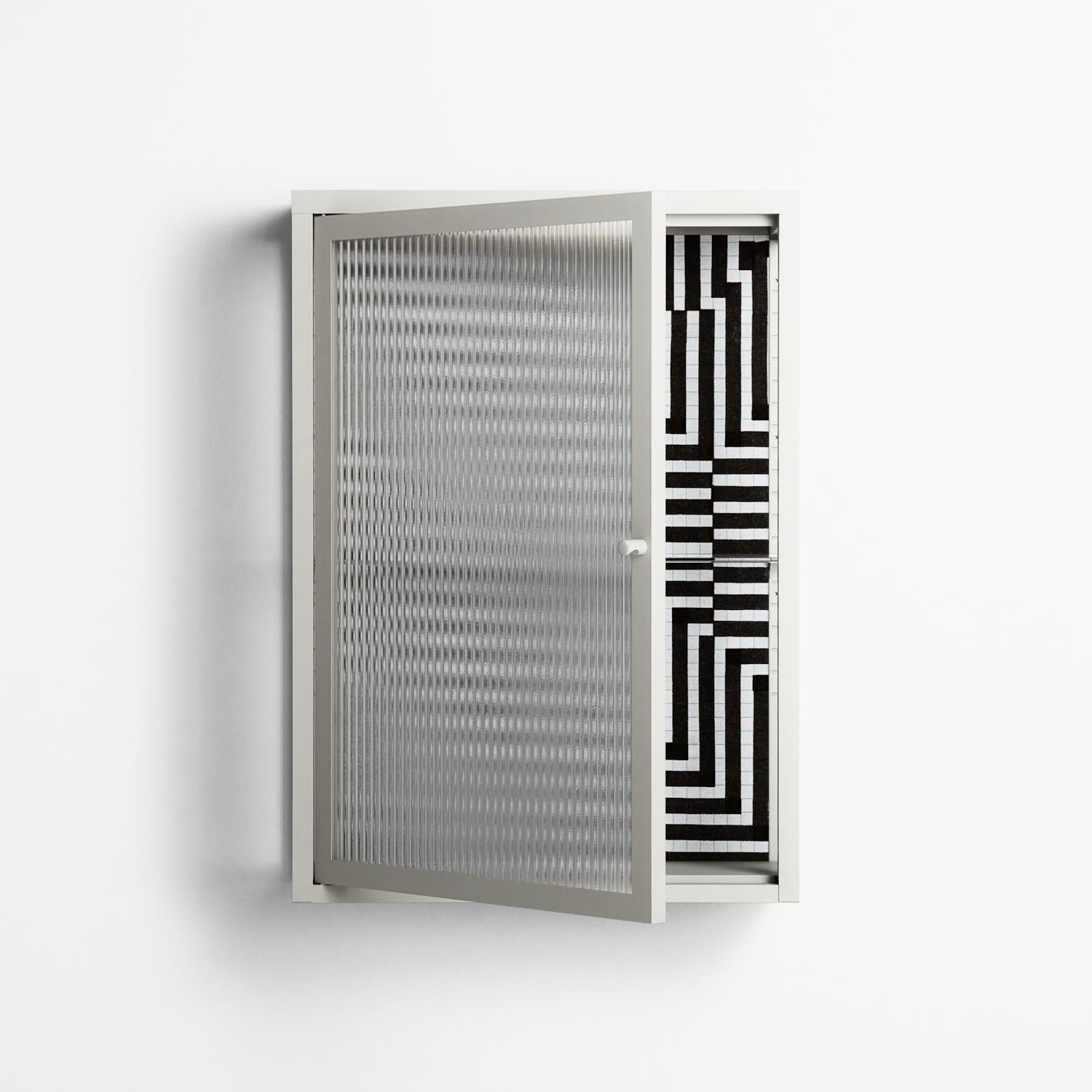 Rectangle In Rectangle - Wall Cabinet - Guido De Boer - Chalk - Reeded glass