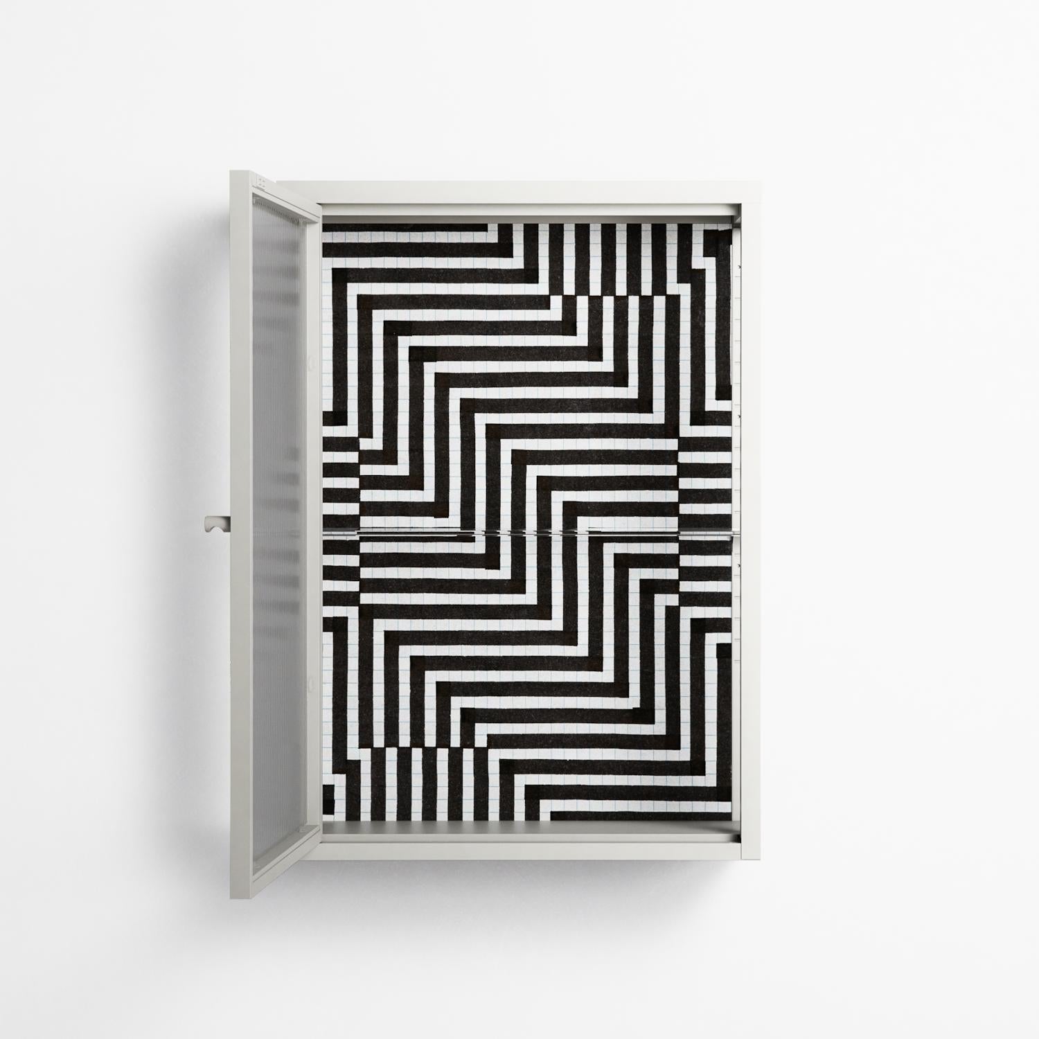 Rectangle In Rectangle - Wall Cabinet - Guido De Boer - Chalk - Reeded glass