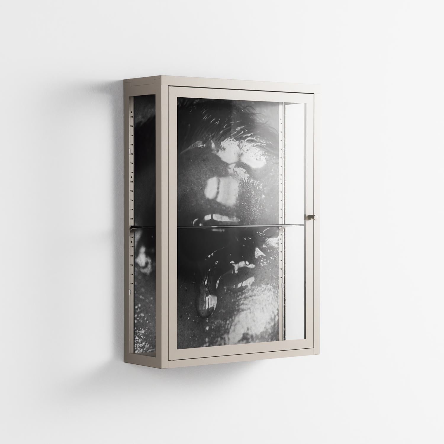 Gel - Wall Cabinet - Nadia Ryder - Pebble - Clear glass