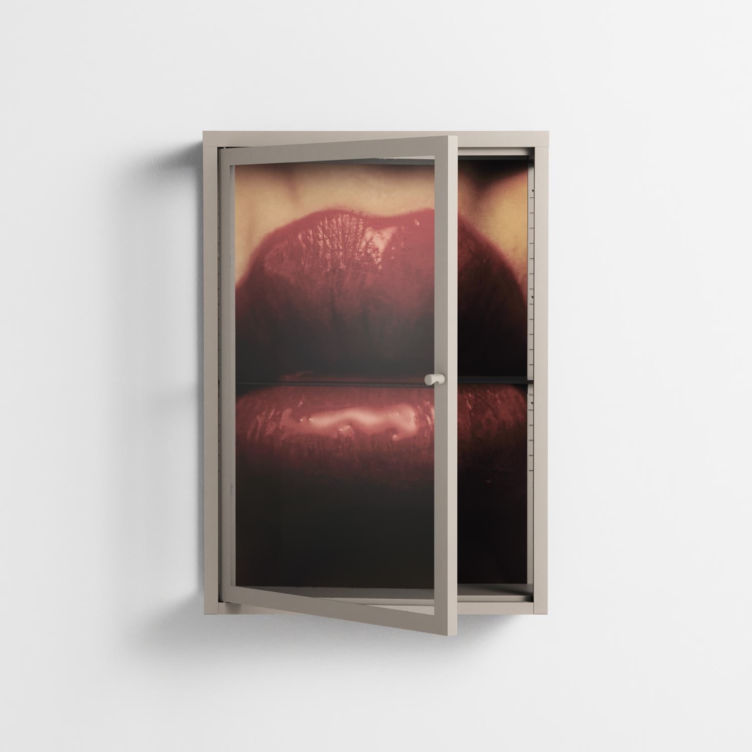 Red - Wall Cabinet - Nadia Ryder - Pebble - Clear glass