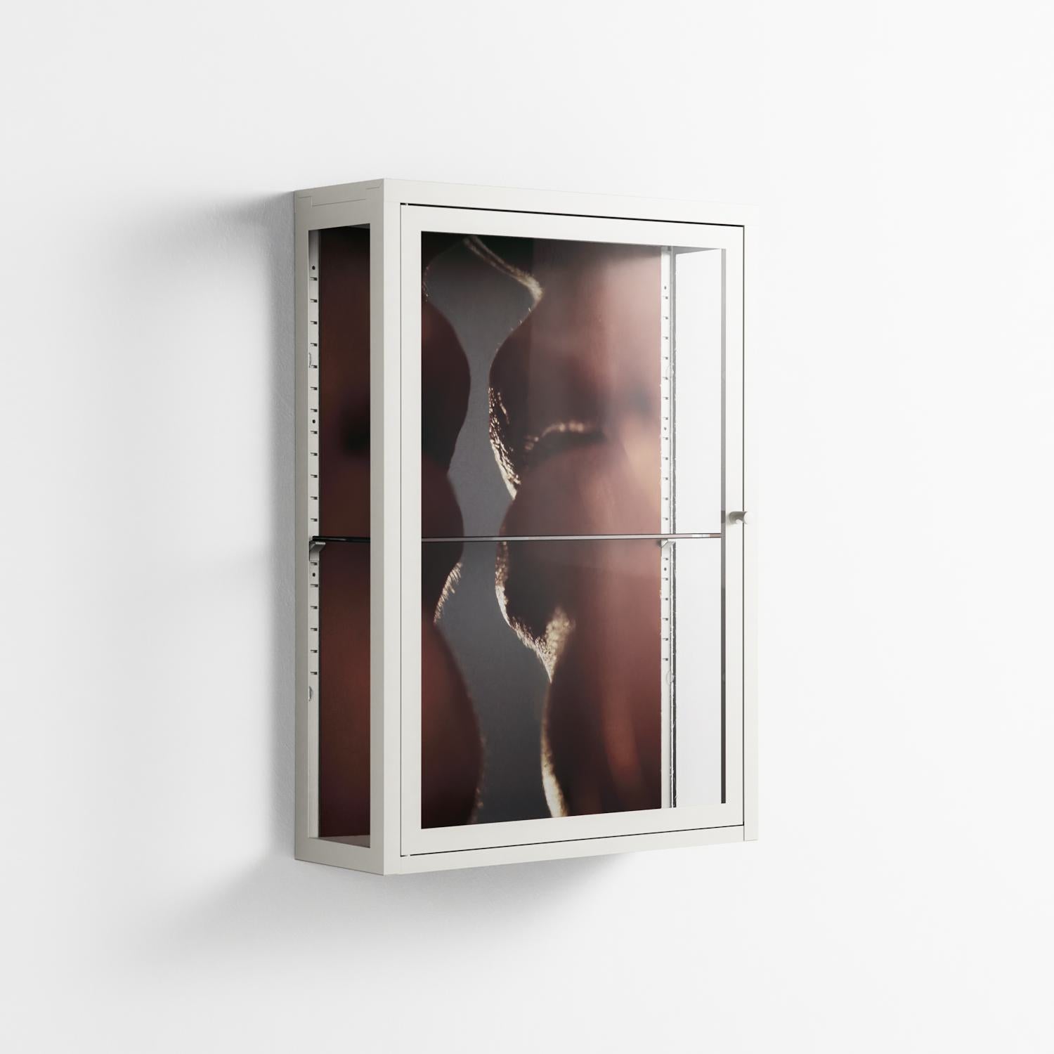 The Art Of Kissing 2 - Wall Cabinet - Nadia Ryder - Chalk - Clear glass