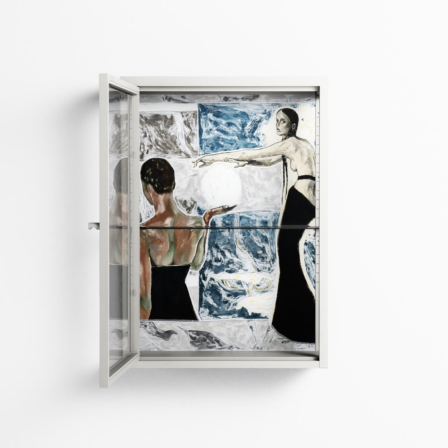 Balance - Wall Cabinet - Sophie Goudman-Peachey - Chalk - Clear glass