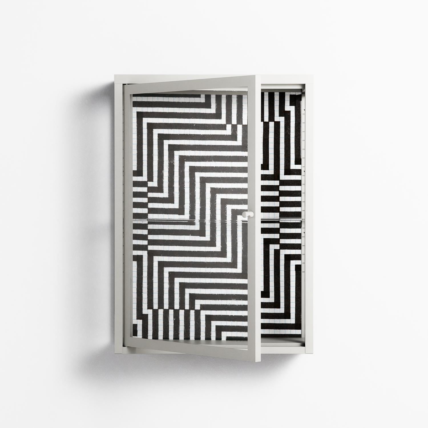 Rectangle In Rectangle - Wall Cabinet - Guido De Boer - Chalk - Clear glass
