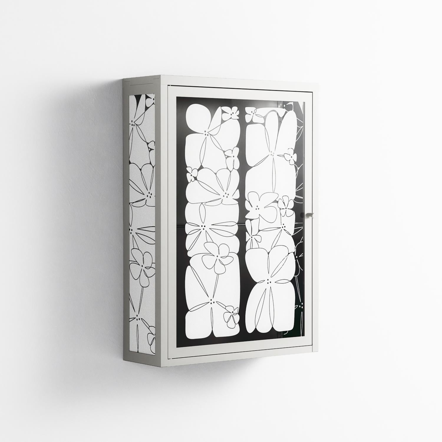 White Flowers - Wall Cabinet - Konrad Blaszczyk - Chalk - Overlay Glass