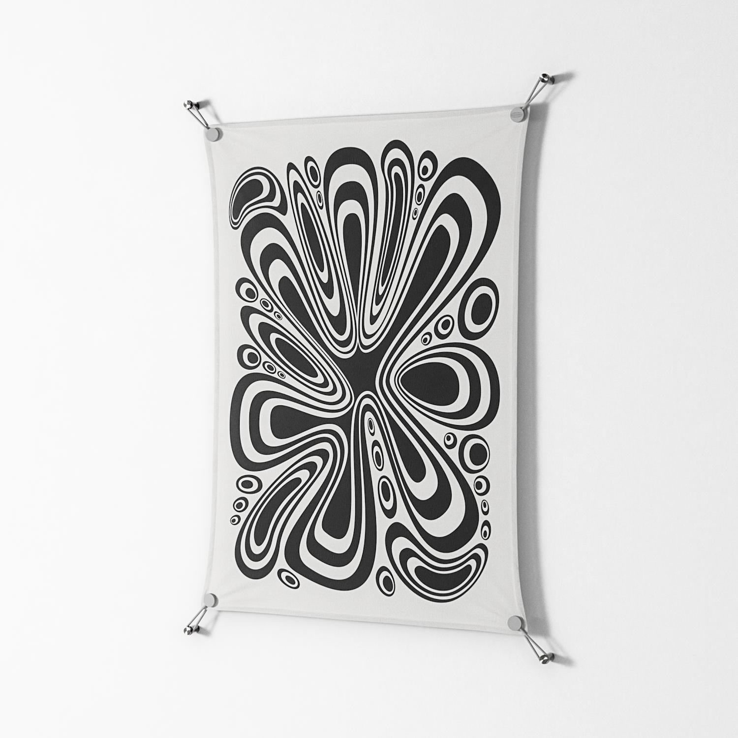 Splash of Black - Work On Wall - Vratislav Pecka - Silver - 70 x 100 cm