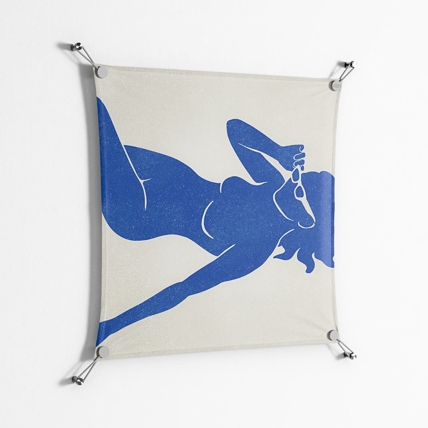 Basking Warmth - Work On Wall - Amy Suther - Silver - 70 x 70 cm