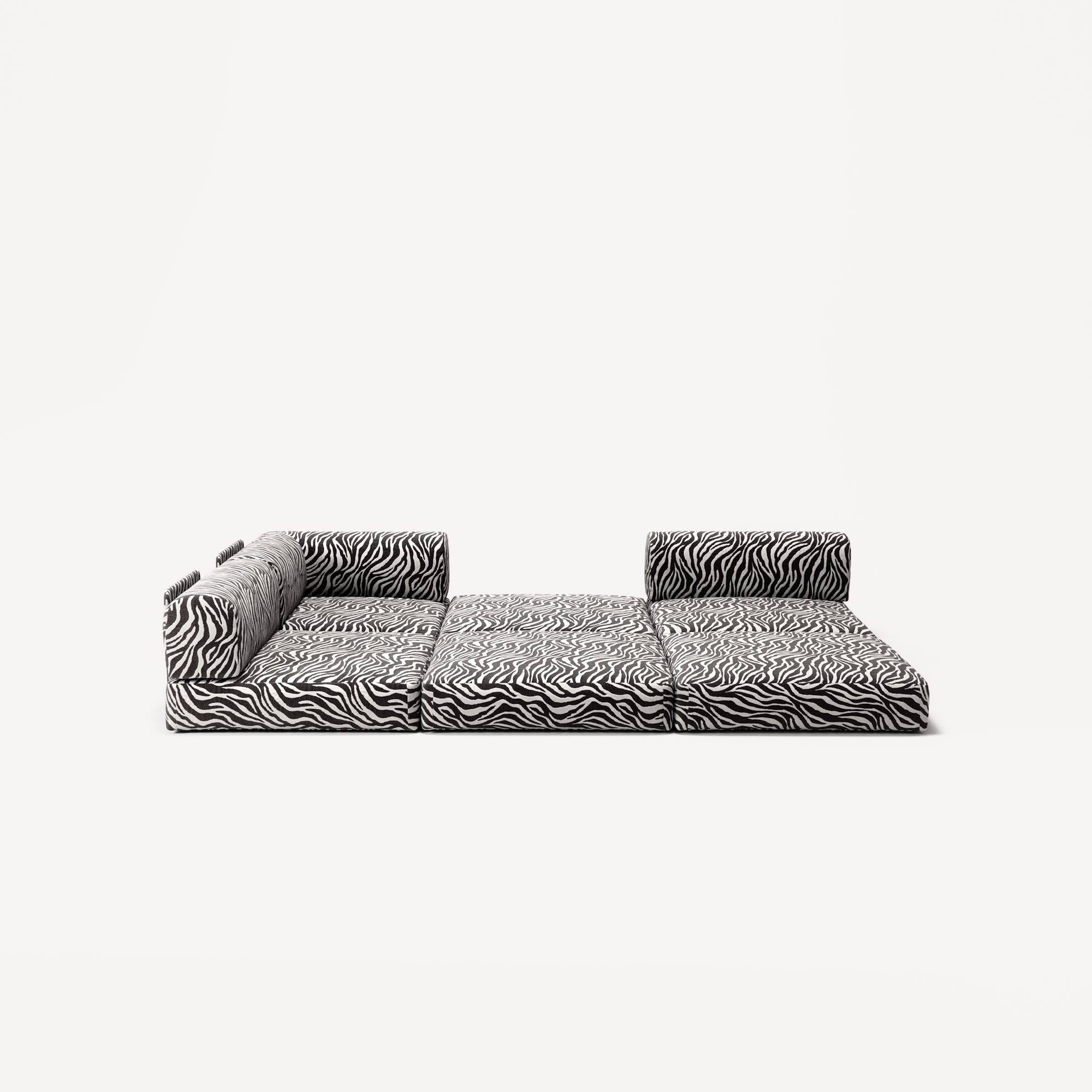 LUNA - 2 Seat Corner - Left - Chenille Jacquard Zebra Black White