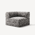 LUNA - Corner - Chenille Jacquard Zebra Black White