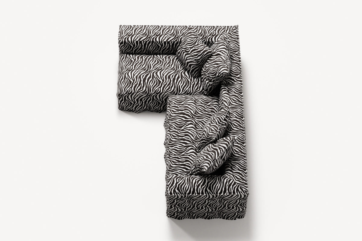 NOMAD - 3 Seater with Chaise Lounge - Left - Chenille Jacquard Zebra Black White